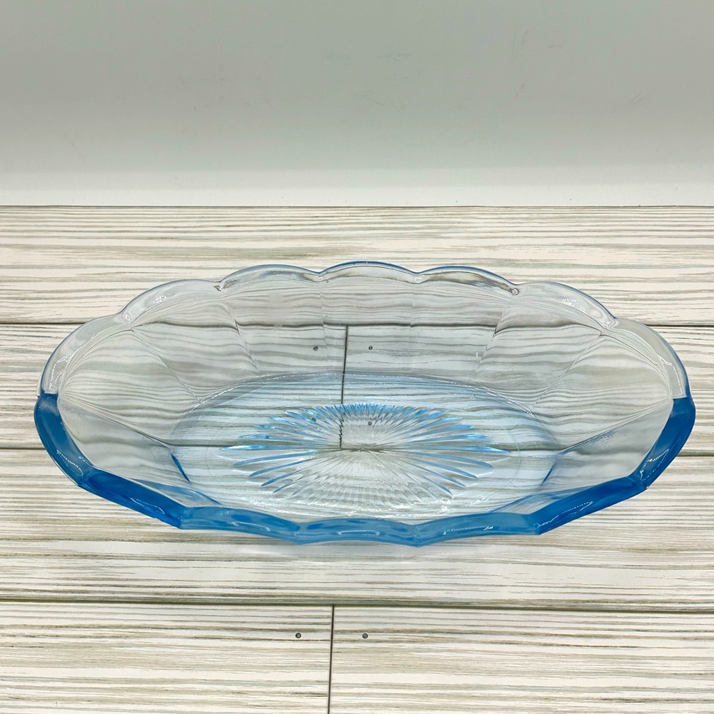 Vintage Indiana Glass Garland Light Blue Oval Centerpiece Bowl 10”